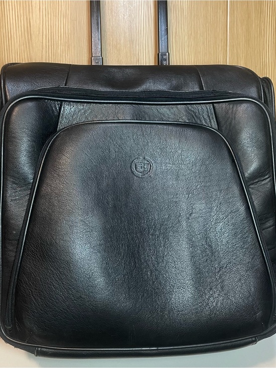 Cadillac Other - Cadillac Genuine Leather Rolling Suitcase Luggage Executive Briefcase